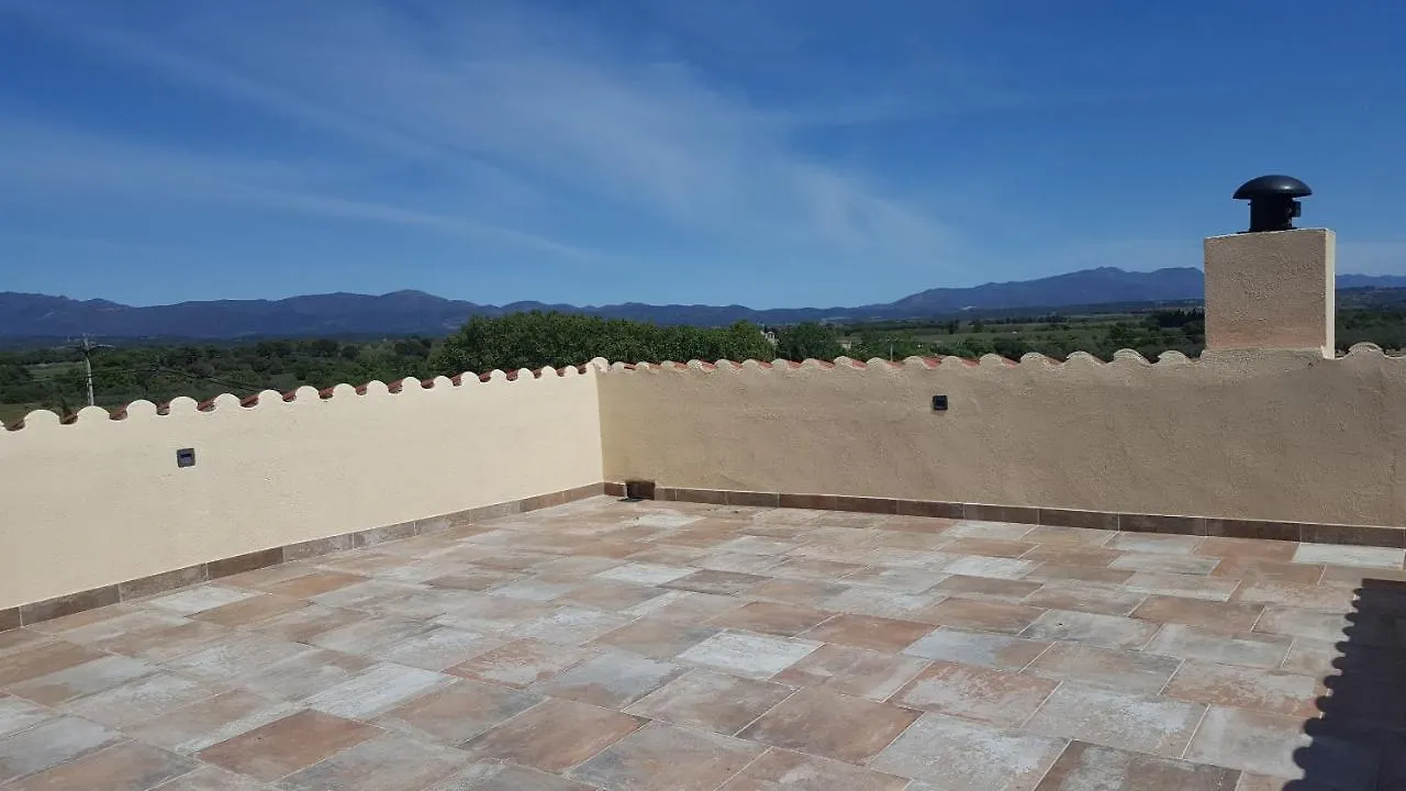 La Casa Dels Lledoners Bed and Breakfast Masarach 0*,